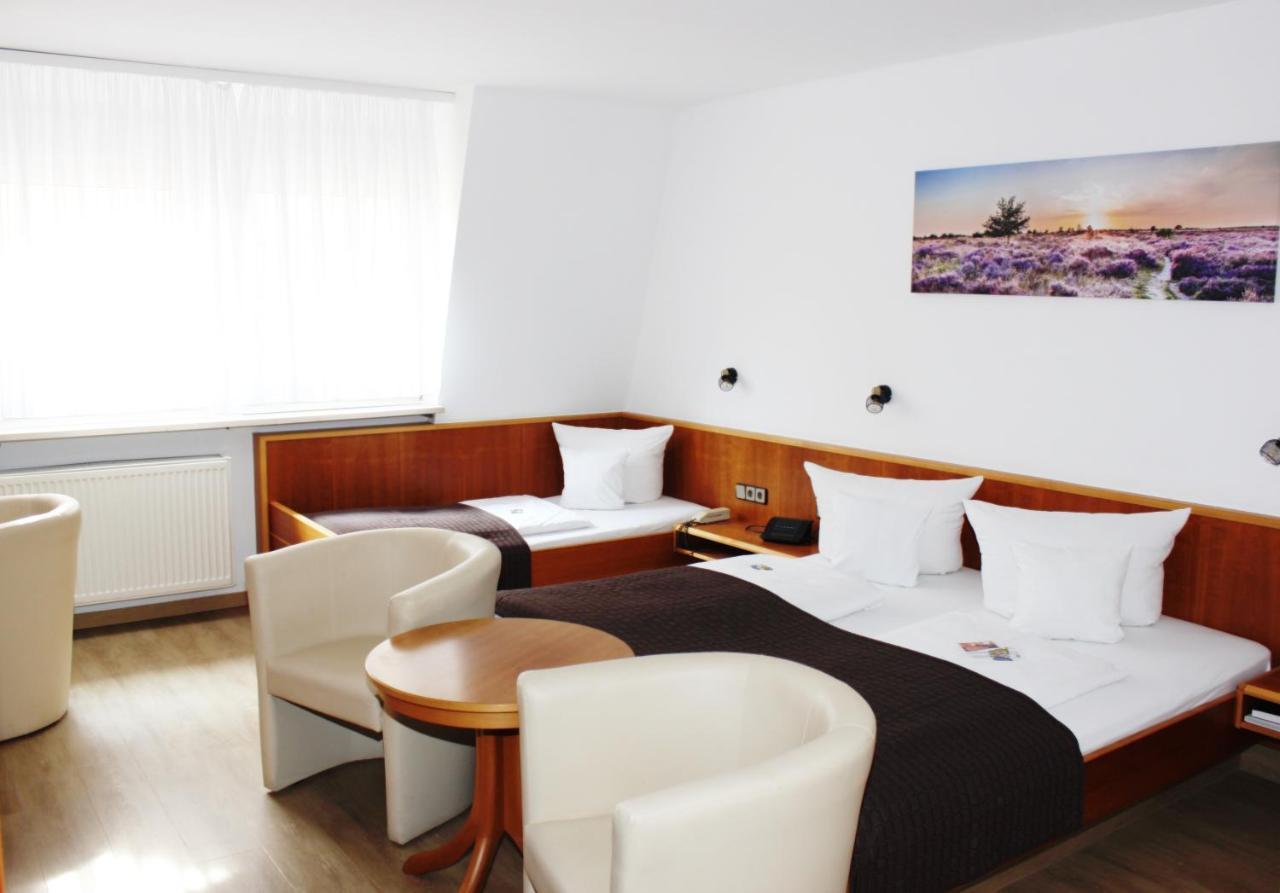 Landhotel Zum Boehm ロート エクステリア 写真