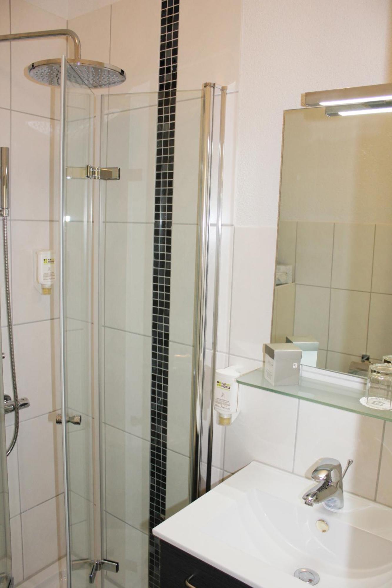 Landhotel Zum Boehm ロート 部屋 写真